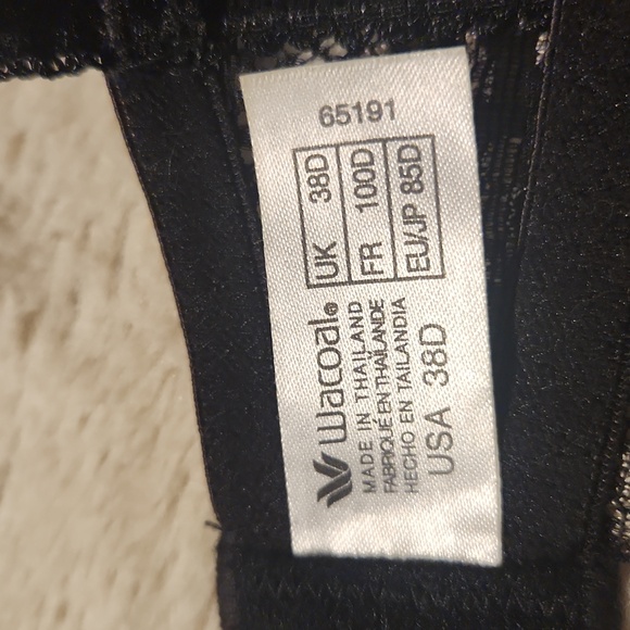 WACOAL BRA BLACK AND CREAM LACE SIZE 38D. - Picture 6 of 10